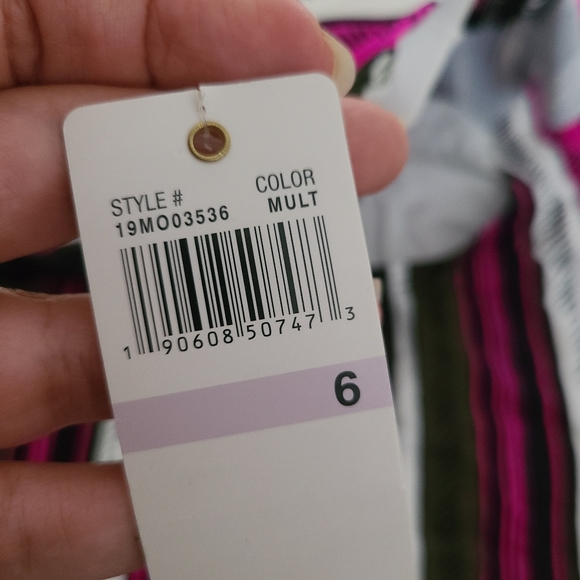 Anne Cole  Printed Ruffle One-Piece Swimsuit, size 6, Multi - Picture 4 of 4